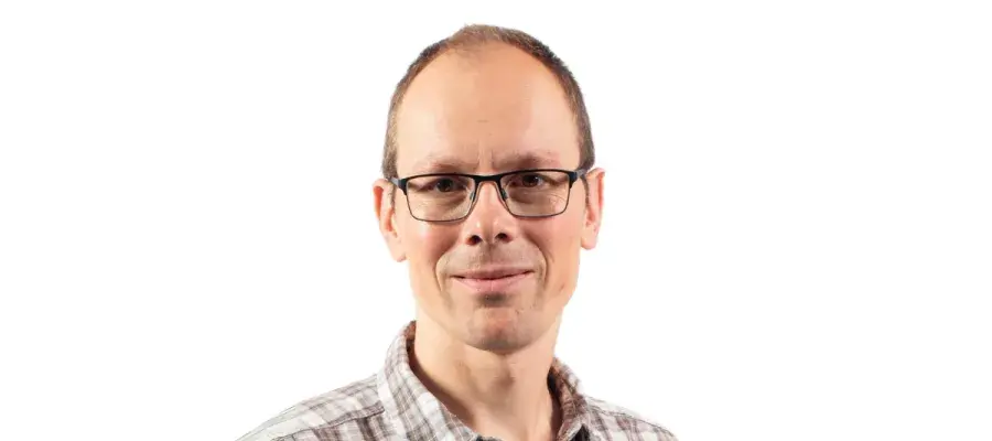 A head shot of David Siska