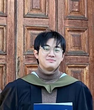 Image of Galen, an MSc Computational Mathematical Finance graduate.